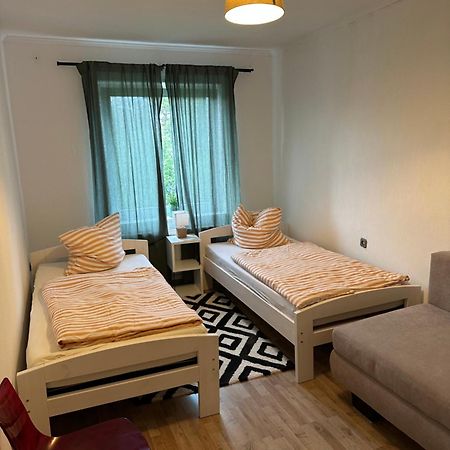 Messe Zu Fuss Apartment Hannover Bagian luar foto