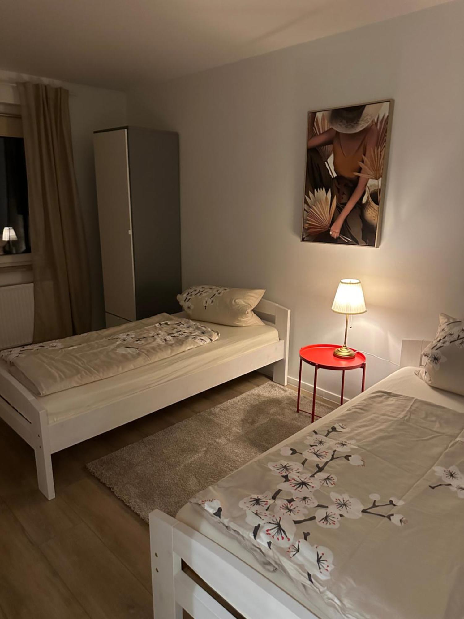 Messe Zu Fuss Apartment Hannover Bagian luar foto
